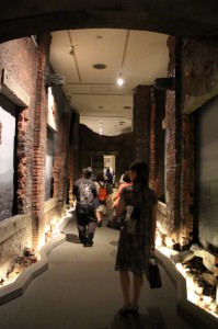 私も初めて資料館を訪れましたが、日本国民として、広島に来る機会があれば、是非一度は訪れるべきだと思います。