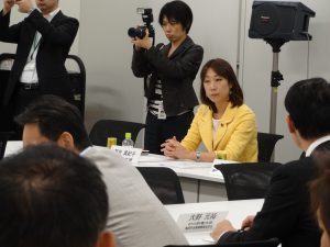 夕方には定例の「次の内閣」閣議があり出席しました