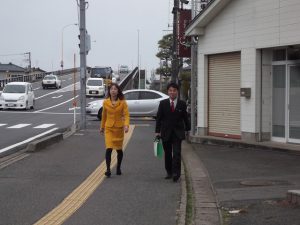 宇野こうやさんと亀田を挨拶回り
