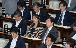 安保法制関連法案が審議入り