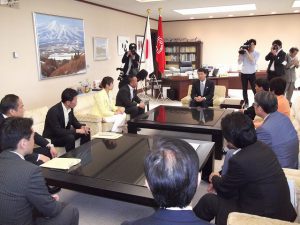 泉田新潟県知事と面談しました。