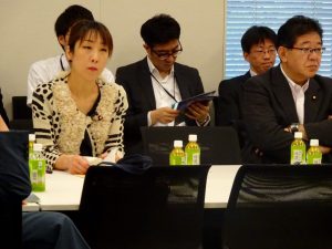 年金情報調査対策本部に出席後、遅れて日本・太平洋島嶼国友好議連総会に出席。
