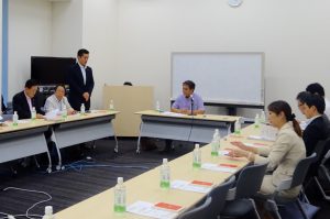 民主党沖縄研究会第1回会合。