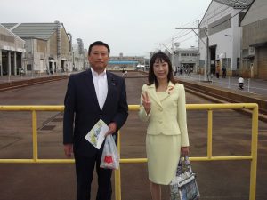 秋葉区の小島県議と。
