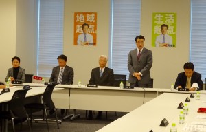 岡田代表挨拶。
