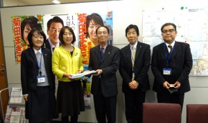 新潟県腎臓病患者友の会より腎疾患総合対策の早期確立を要望する請願書をお預かりしました。