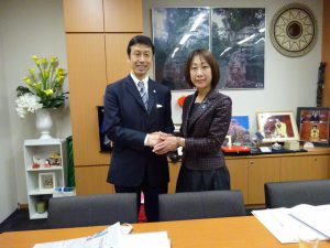 新潟県知事選で当選された米山さんが挨拶に来られました。