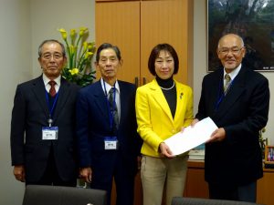 新潟県市町村職員年金者連盟の方々から要望を承りました。