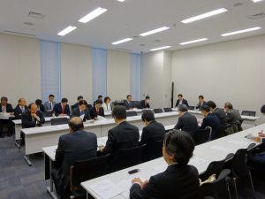 民進党鳥インフルエンザ対策本部会合が開かれました。新潟県で発生した事案は、すべての家きんの殺処分と防疫措置が完了しています。